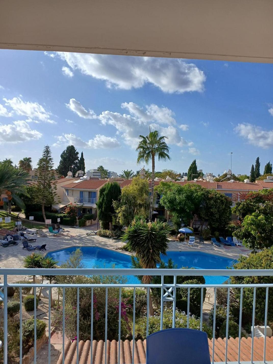 Resitour Paradise Gardens Paphos Esterno foto